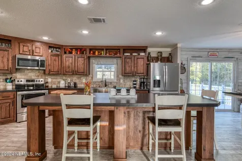 10600 Guzman Avenue Hastings FL 32145