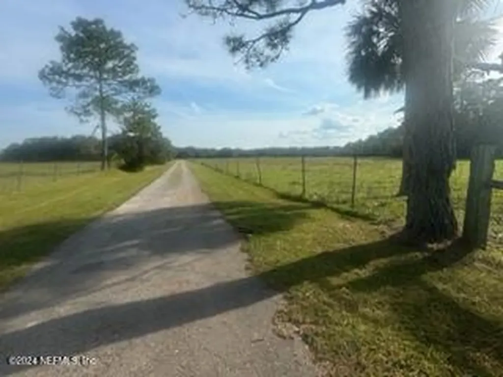 6400 State Road 207 Elkton FL 32033