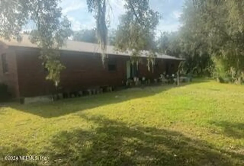 6400 State Road 207 Elkton FL 32033