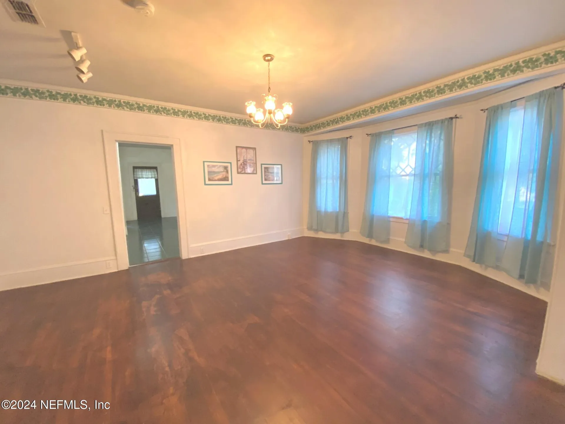 312 Oak Street Crescent City FL 32112