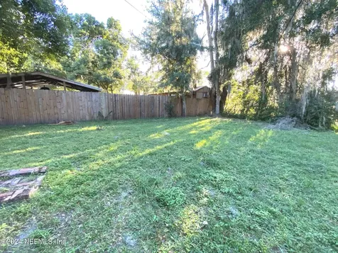 312 Oak Street Crescent City FL 32112