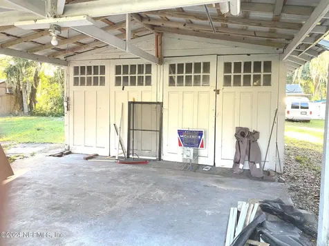 312 Oak Street Crescent City FL 32112