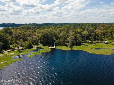 11311 NE 211th Terrace Waldo FL 32694