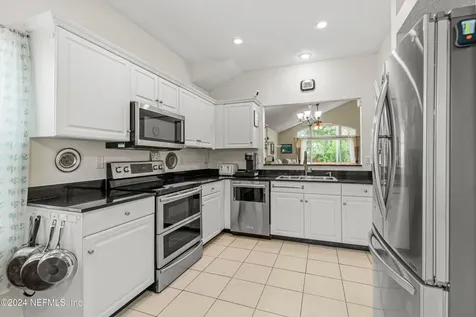 14395 Pelican Bay Court Jacksonville FL 32224