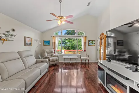 14395 Pelican Bay Court Jacksonville FL 32224