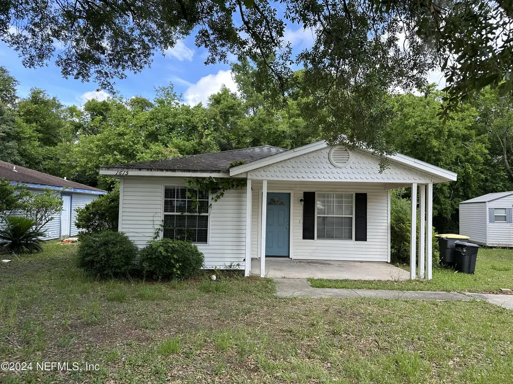 1615 Brook Forest Drive Jacksonville FL 32208