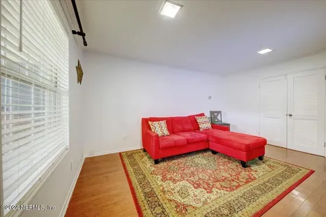 3333 Heathcliff Lane Jacksonville FL 32257