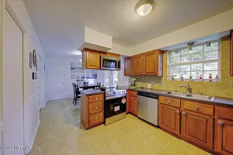 3333 Heathcliff Lane Jacksonville FL 32257