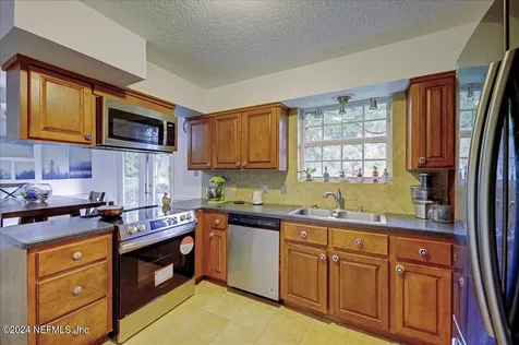 3333 Heathcliff Lane Jacksonville FL 32257