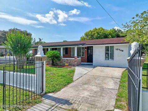 10746 Kuralei Drive Jacksonville FL 32246