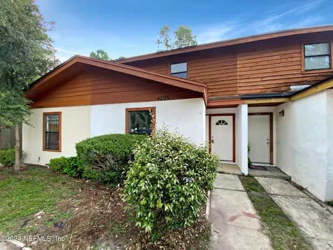 4295 Melissa Court W Jacksonville FL 32210