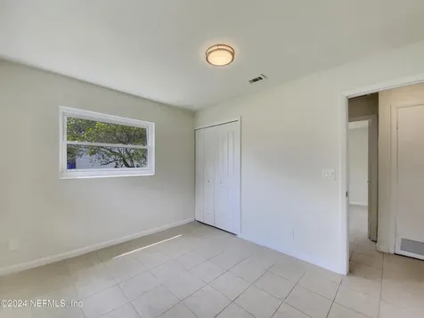 7910 Praver Drive W Jacksonville FL 32217