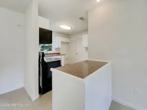7910 Praver Drive W Jacksonville FL 32217