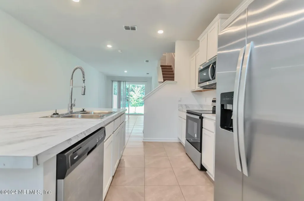 8337 Asteroid Street Jacksonville FL 32256