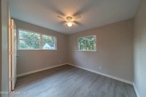 6850 Cherbourg Avenue S Jacksonville FL 32205
