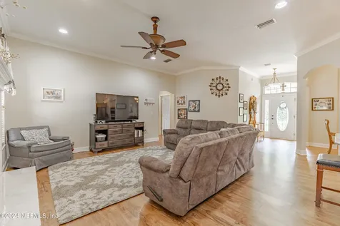 873 Branscomb Road Green Cove Springs FL 32043