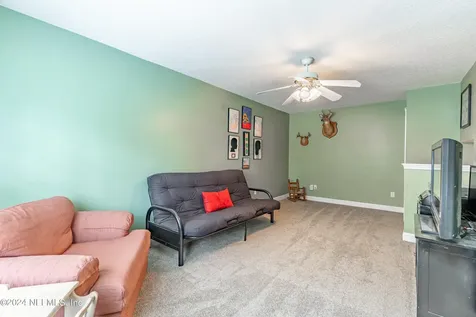 873 Branscomb Road Green Cove Springs FL 32043