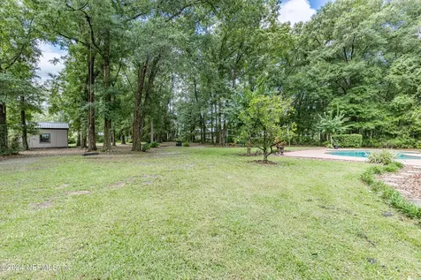 873 Branscomb Road Green Cove Springs FL 32043