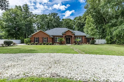 873 Branscomb Road Green Cove Springs FL 32043