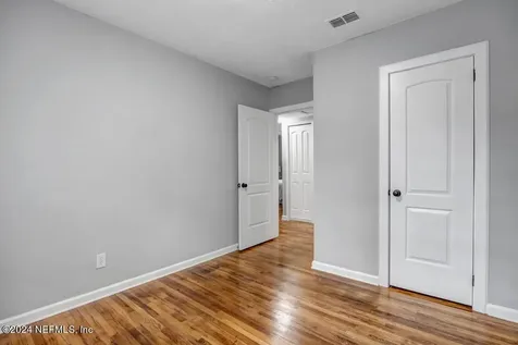 4832 Lawnview Street Jacksonville FL 32205
