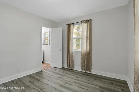 1953 Dean Road Jacksonville FL 32216