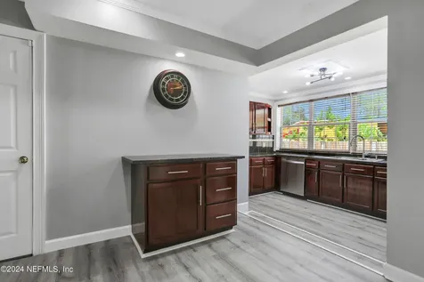 1953 Dean Road Jacksonville FL 32216