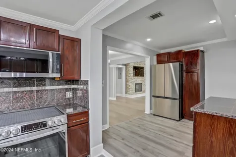 1953 Dean Road Jacksonville FL 32216