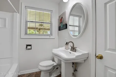 1953 Dean Road Jacksonville FL 32216