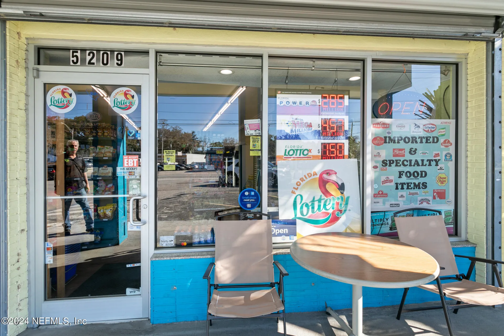 5209 Beach Boulevard Jacksonville FL 32207