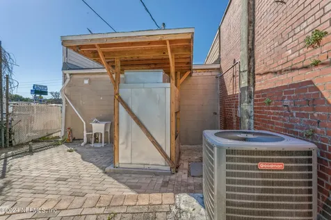 5209 Beach Boulevard Jacksonville FL 32207