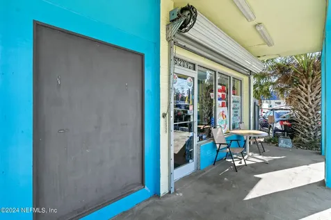 5209 Beach Boulevard Jacksonville FL 32207