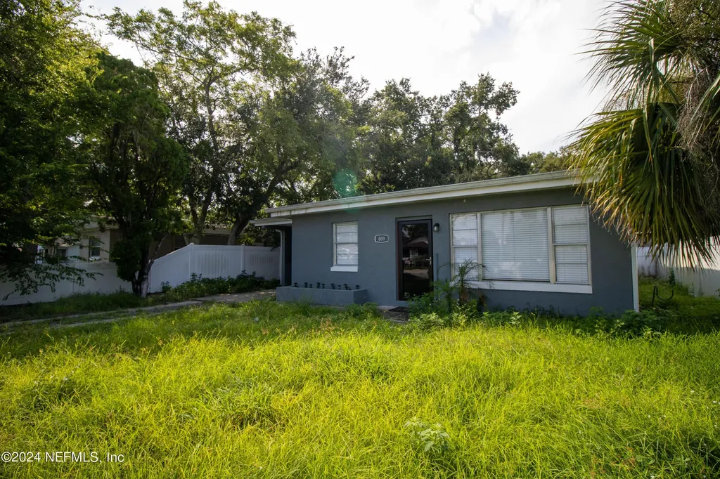 809 Maley Street Daytona Beach FL 32114