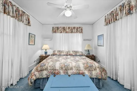 231 Oleander Avenue Crescent City FL 32112