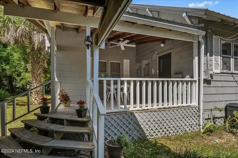 231 Oleander Avenue Crescent City FL 32112