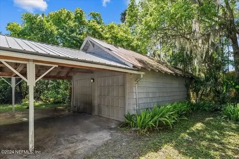 231 Oleander Avenue Crescent City FL 32112