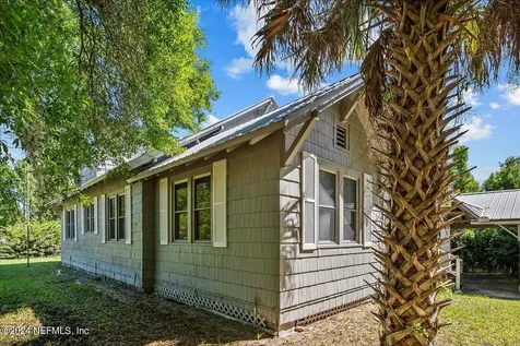 231 Oleander Avenue Crescent City FL 32112
