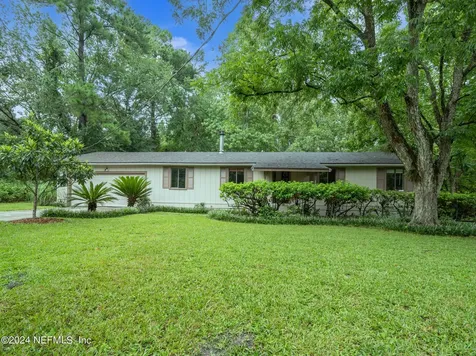 44052 Becker Avenue Callahan FL 32011