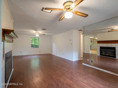 44052 Becker Avenue Callahan FL 32011