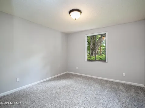 44052 Becker Avenue Callahan FL 32011