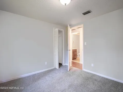 44052 Becker Avenue Callahan FL 32011