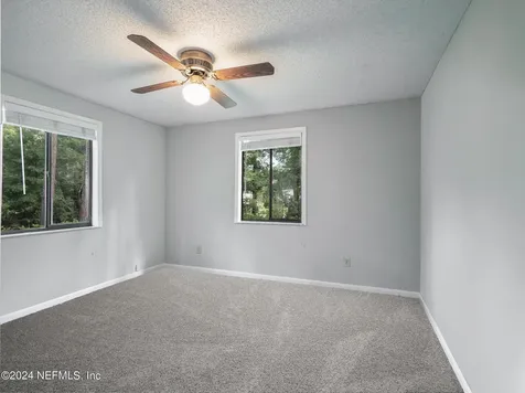 44052 Becker Avenue Callahan FL 32011