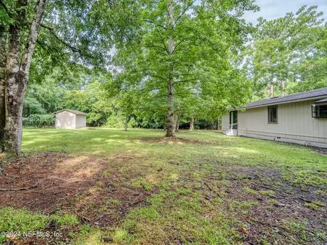 44052 Becker Avenue Callahan FL 32011