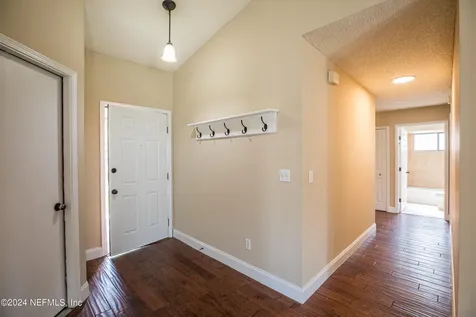 8691 Hammond Forest Drive Jacksonville FL 32221