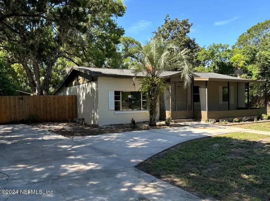10622 Akers Drive N Jacksonville FL 32225