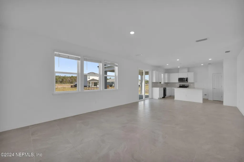 3435 Americana Drive Green Cove Springs FL 32043