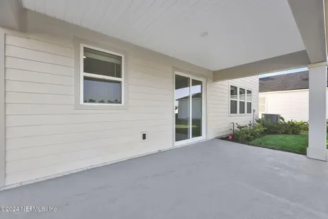 3435 Americana Drive Green Cove Springs FL 32043