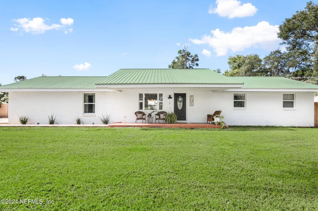 101 Carriage Drive Palatka FL 32177