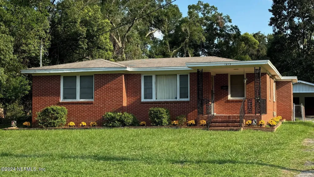 1612 Bassett Road Jacksonville FL 32208