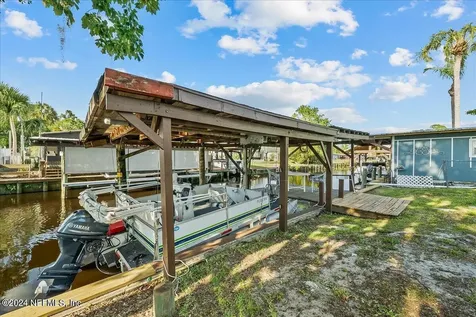 120 Pine Street Satsuma FL 32189