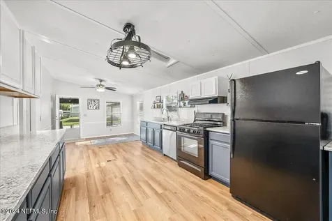 120 Pine Street Satsuma FL 32189